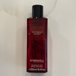 Victoria’s Secret - Bombshell Intense Fragrance Mist